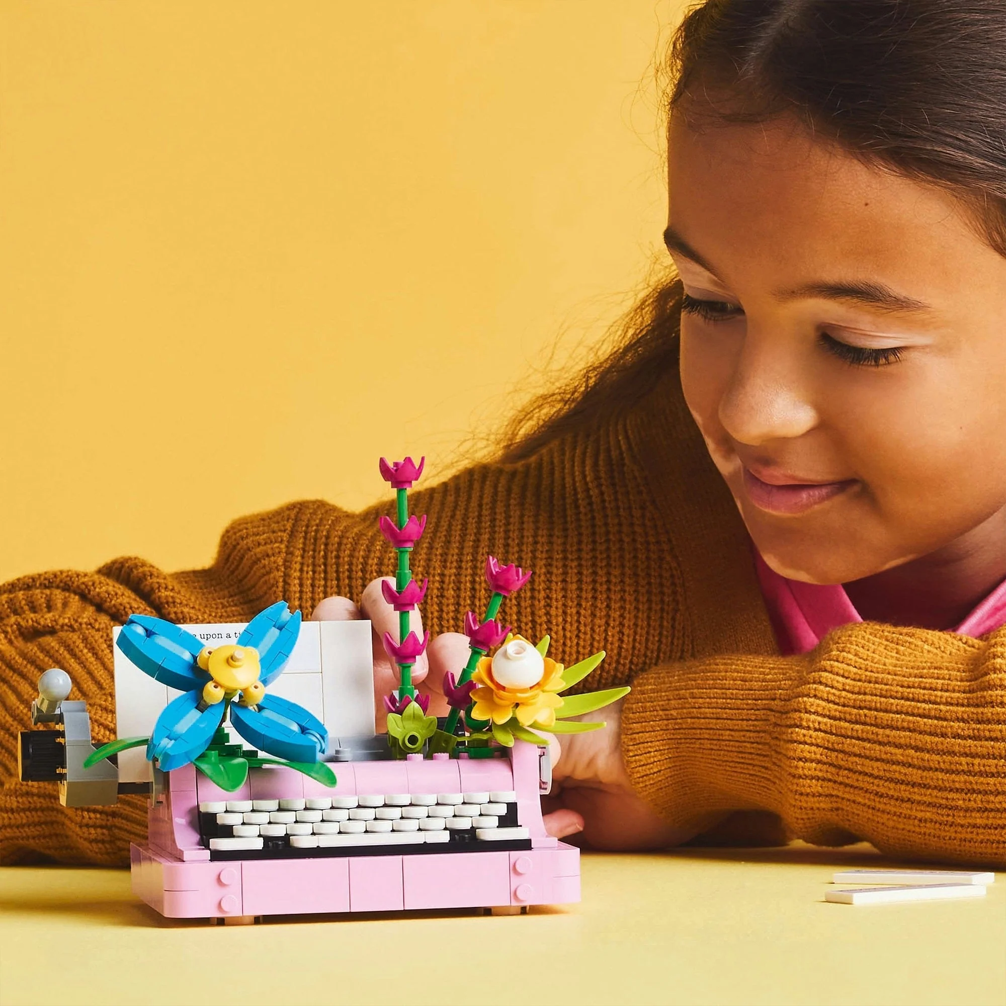 LEGO 31169 Creator 3-in-1 Typewriter with Flowers